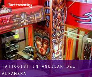 Tattooist in Aguilar del Alfambra