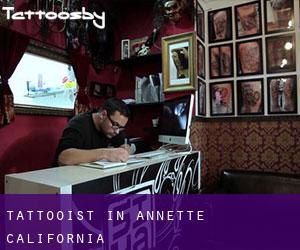 Tattooist in Annette (California)