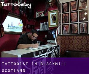 Tattooist in Blackmill (Scotland)