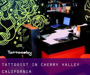 Tattooist in Cherry Valley (California)
