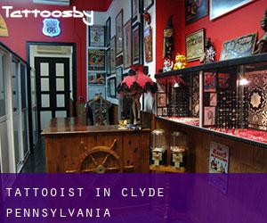 Tattooist in Clyde (Pennsylvania)