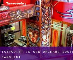 Tattooist in Old Orchard (South Carolina)