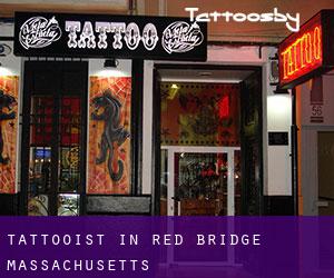 Tattooist in Red Bridge (Massachusetts)
