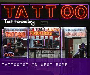 Tattooist in West Rome